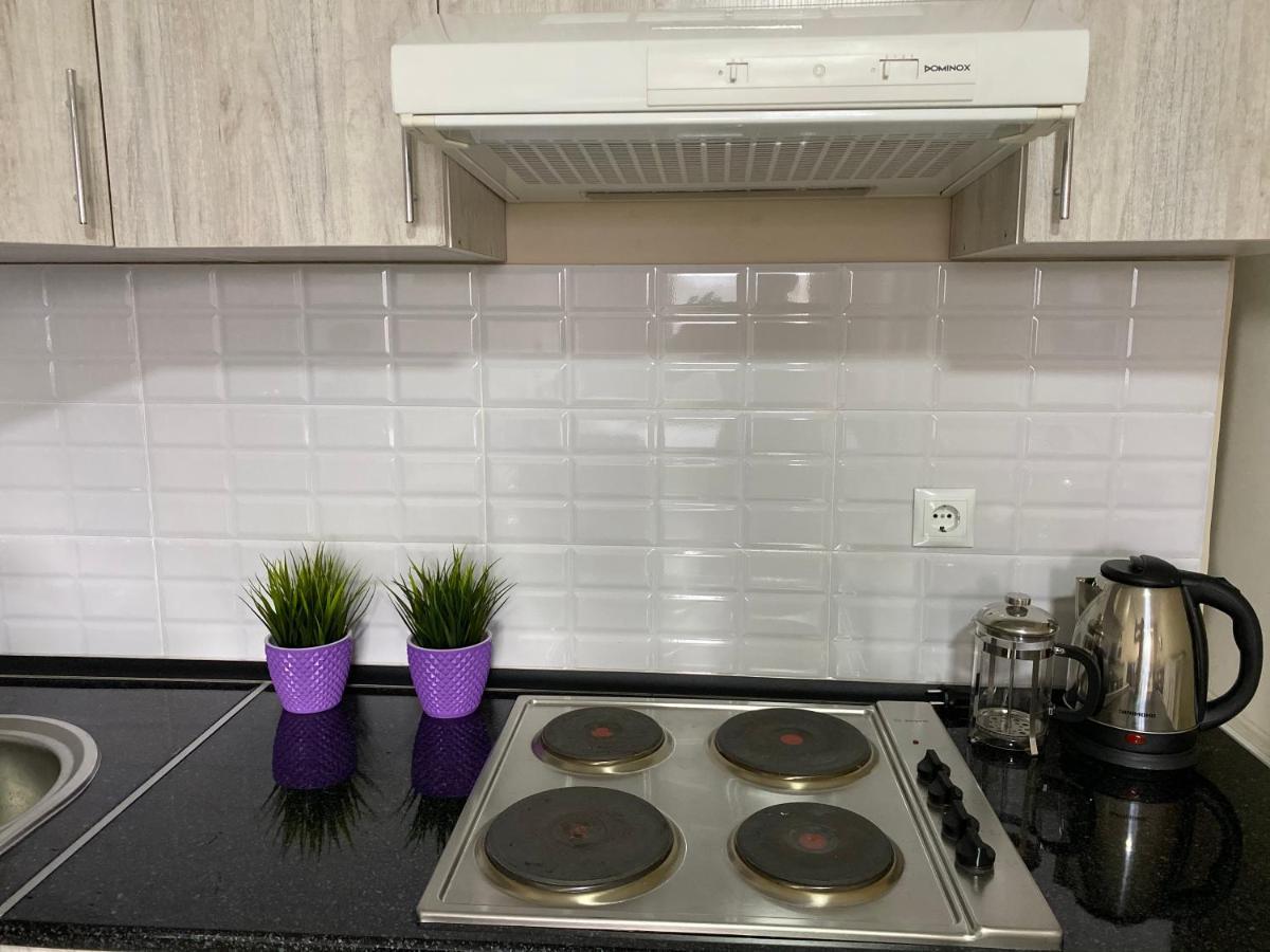 Оригинальная 1 Ком Квартира В Сердце Алматы Apartment Exterior photo