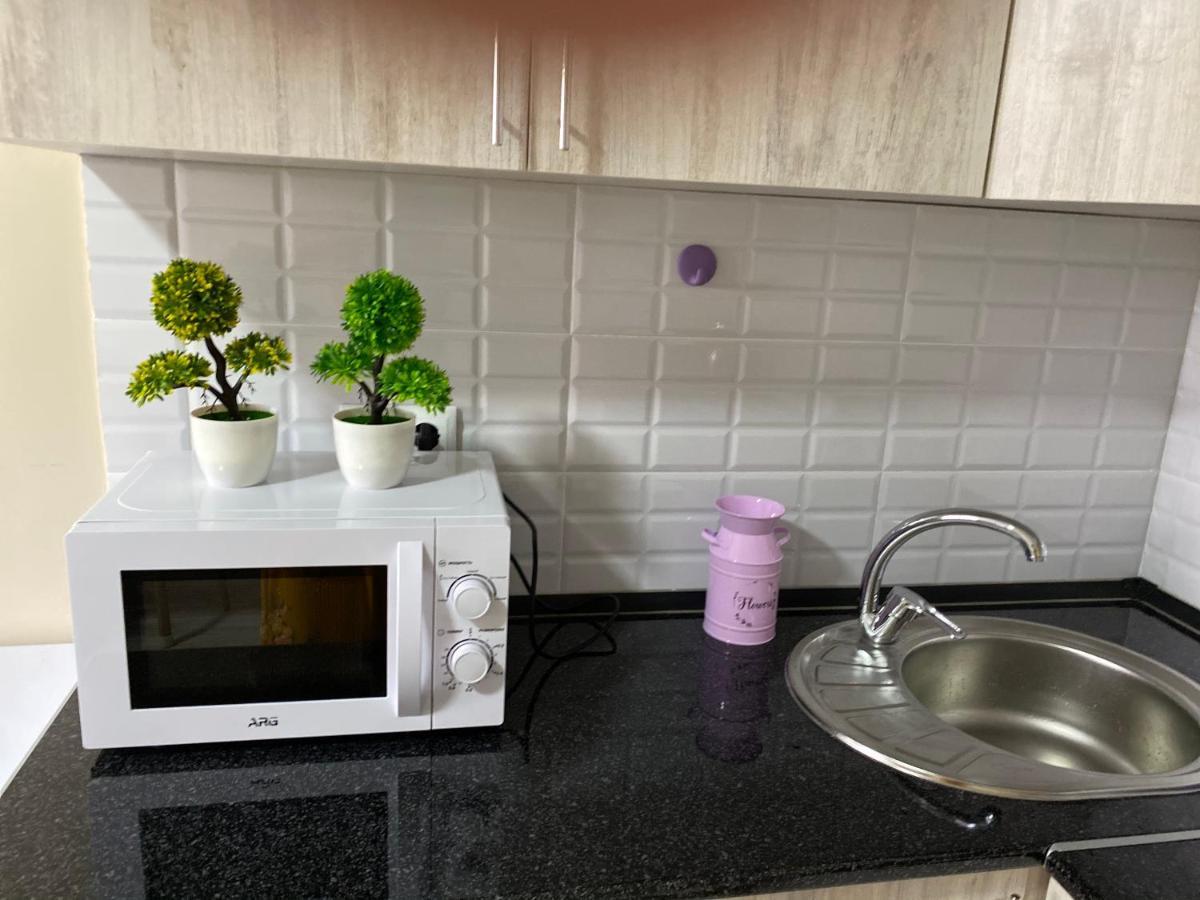 Оригинальная 1 Ком Квартира В Сердце Алматы Apartment Exterior photo